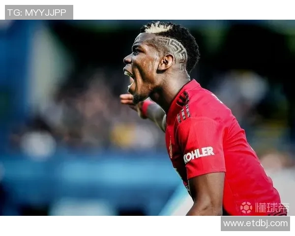 扎丸子头的足球明星：他们如何在赛场上用发型展现个性与实力